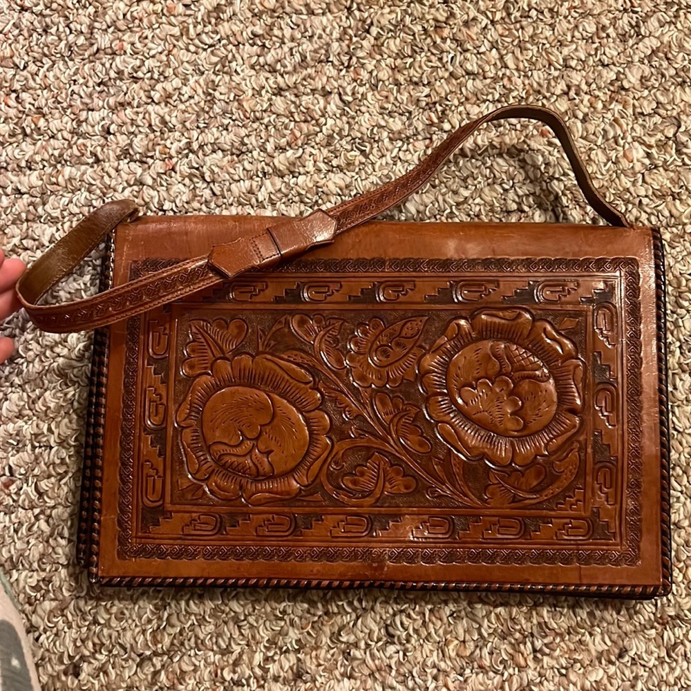 Handmade fine leather bag